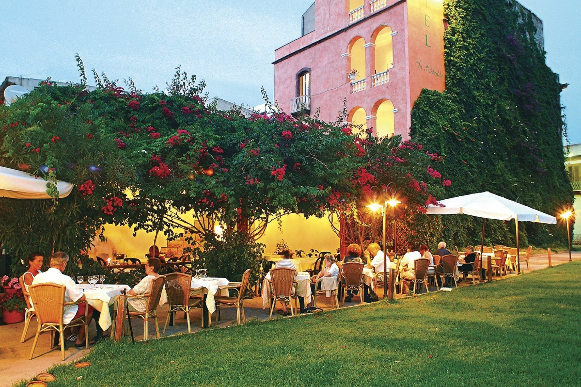 Palazzo Pischedda Hotel Bosa Exterior photo